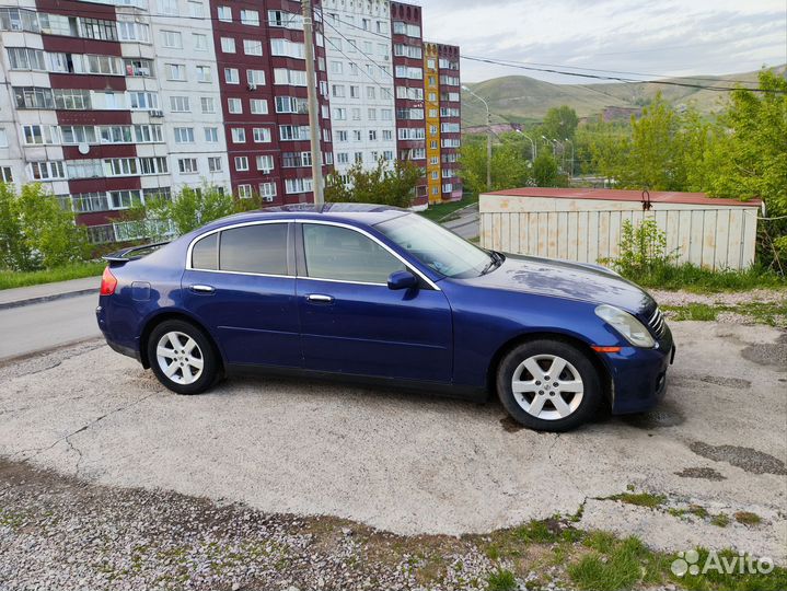 Nissan Skyline 2.5 AT, 2003, 250 000 км