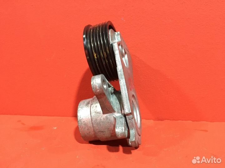 Натяжитель сервисного ремня Kia Ceed 3 (Cd)