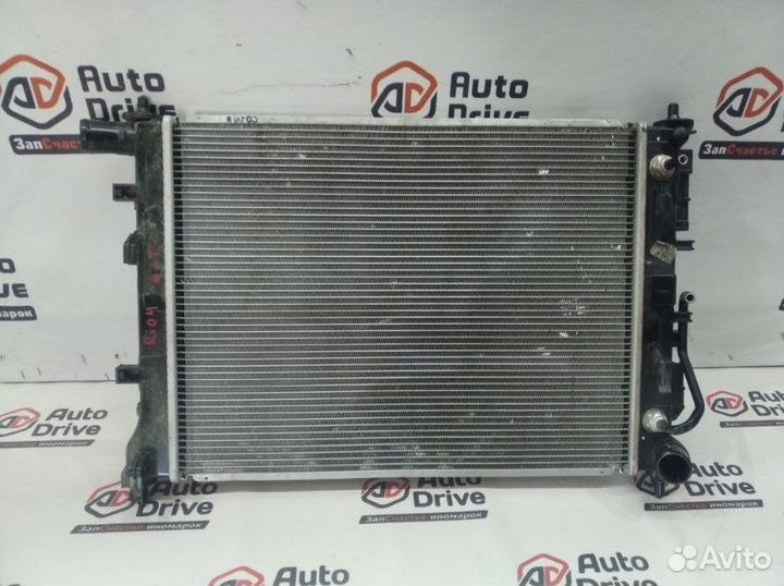 Радиатор охлаждения двигателя Kia Rio 4 2022