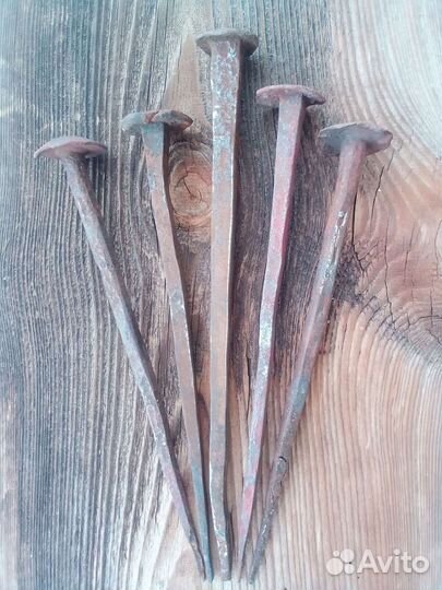 Кованые гвозди