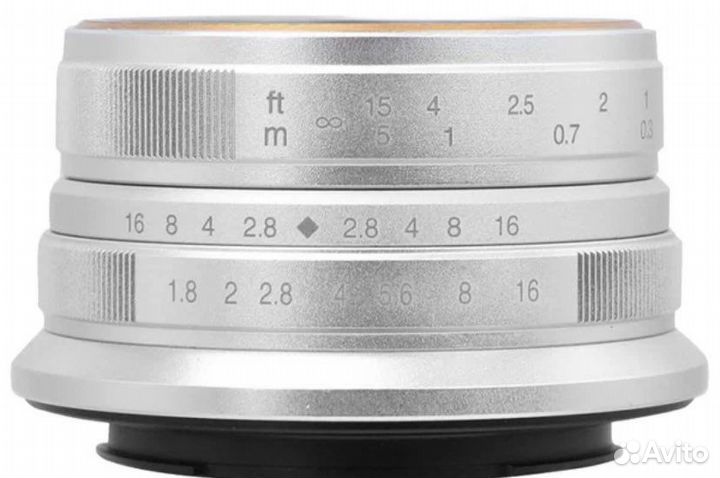 Объектив 7artisans