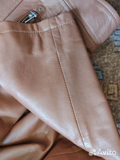 Куртка кожаная женская 48 размер