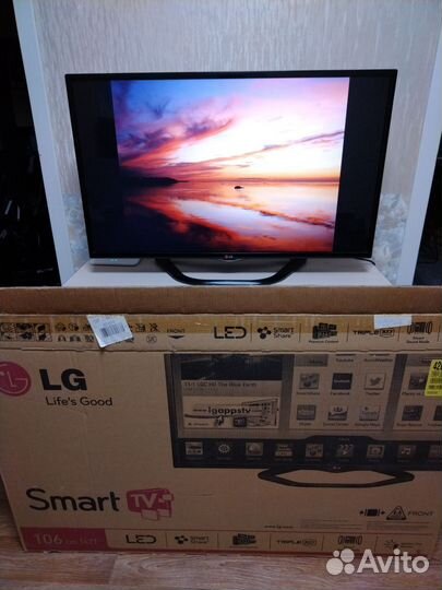 Телевизор LG SMART TV 42LN570V-ZE