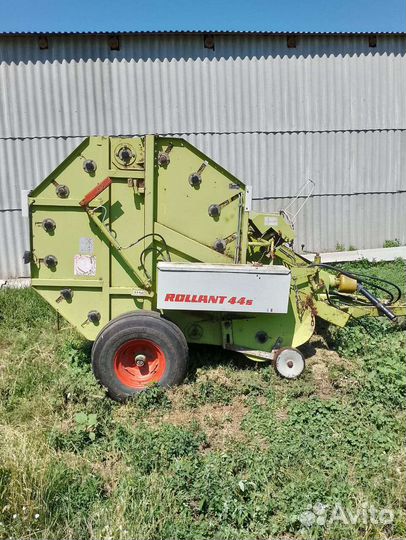 Пресс-подборщик Claas Rollant 44, 1989