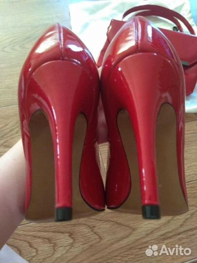 Туфли и клатч