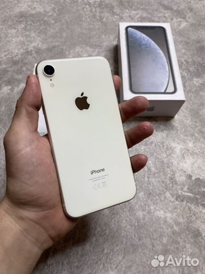 iPhone Xr, 64 ГБ