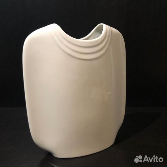 Фарфоровая ваза Kaiser