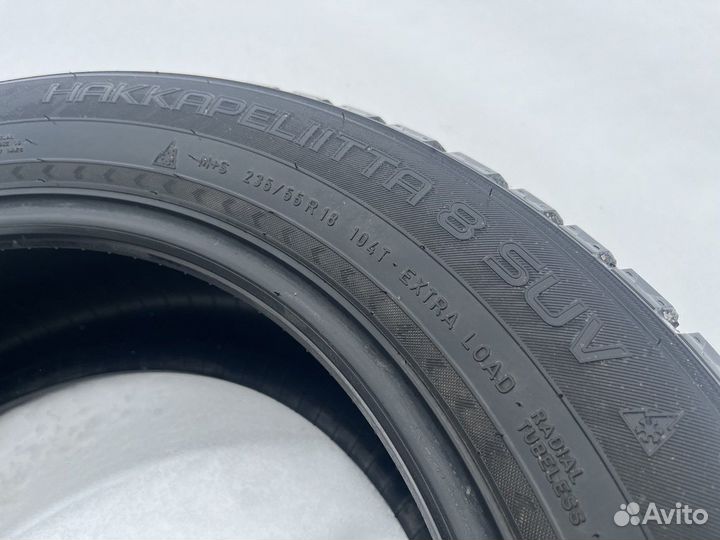 Nokian Tyres Hakkapeliitta 8 SUV 235/55 R18 104T