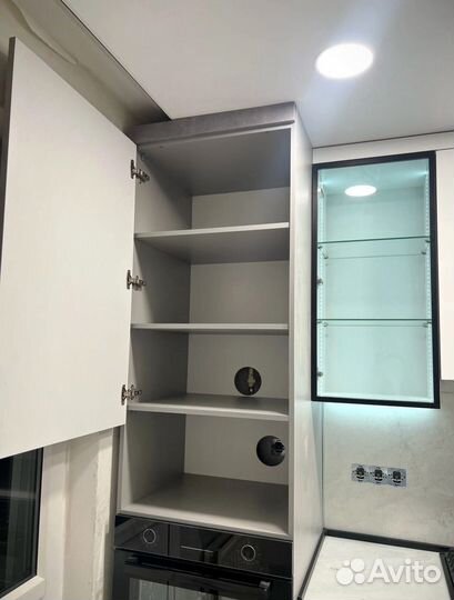 Кухонный гарнитур Угловой в Потолок