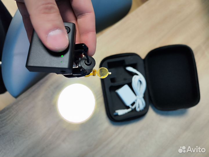 Беспроводной свет к бинокулярам