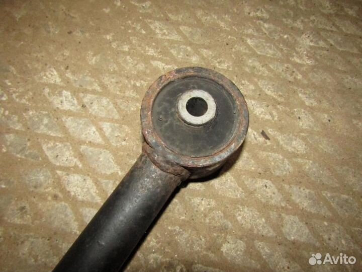 Тяга задняя продольная LX 570 2007