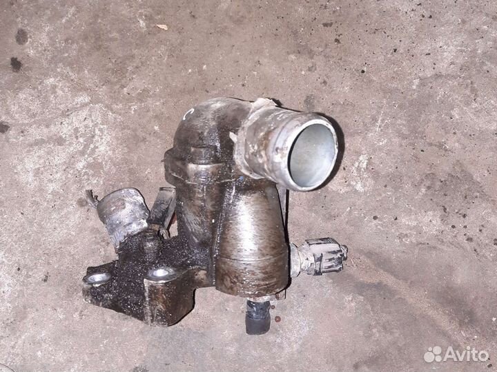 Корпус термостата Mitsubishi space star