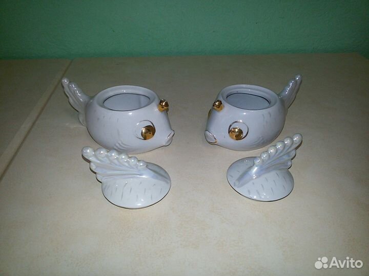 Шкатулки, икорница. Фарфор рыбки