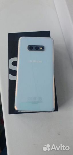 Samsung Galaxy S10e, 6/128 ГБ