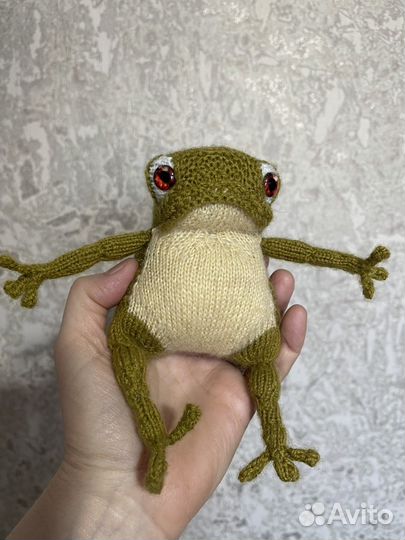 Жаба Королевская.Вязаная игрушка