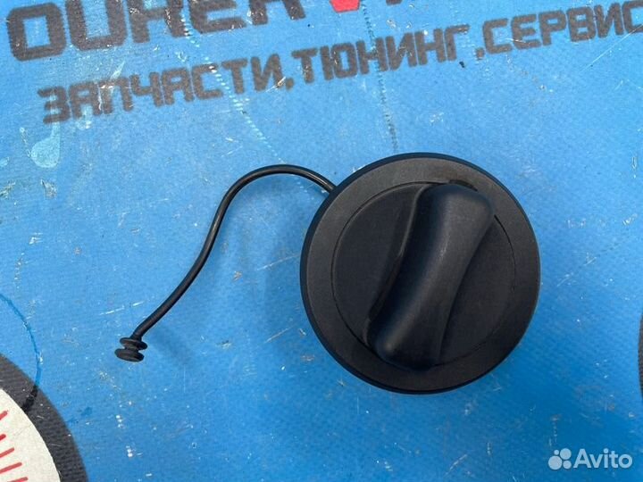 Пробка бензобака Mercedes-Benz C-Class WDD205