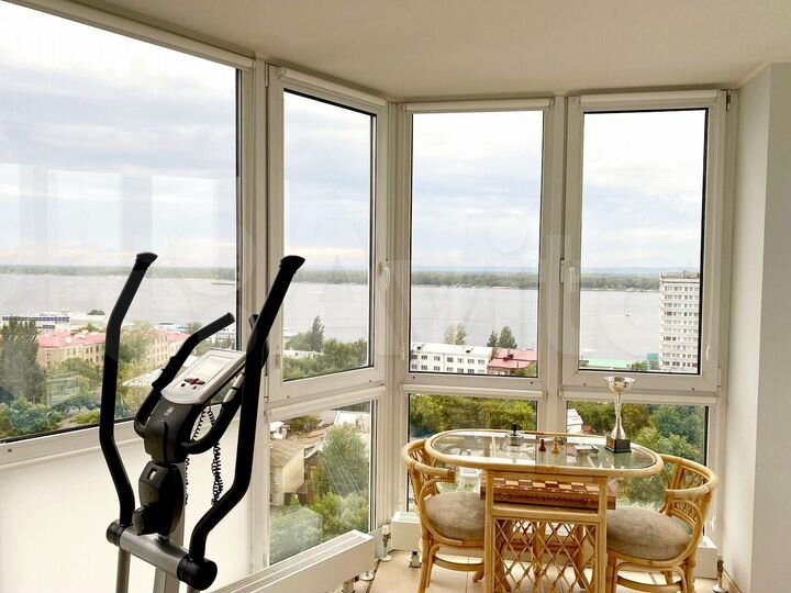 4-к. квартира, 176 м², 8/9 эт.