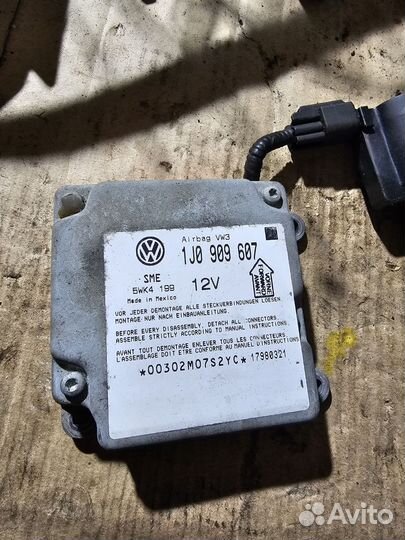 Блок airbag для volkswagen passat b5