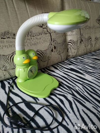 Лампа настольная,с часами