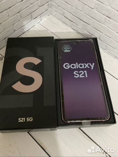 Samsung Galaxy S21, 8/128 ГБ