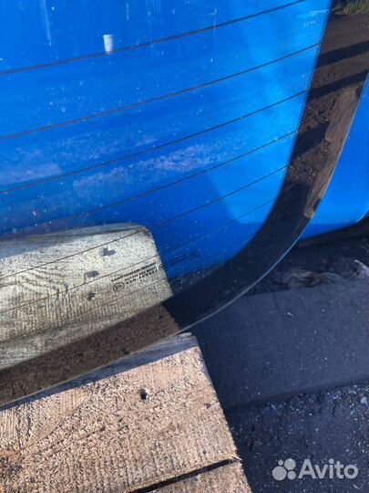 Стекло заднее для Mazda 3 2003-2009