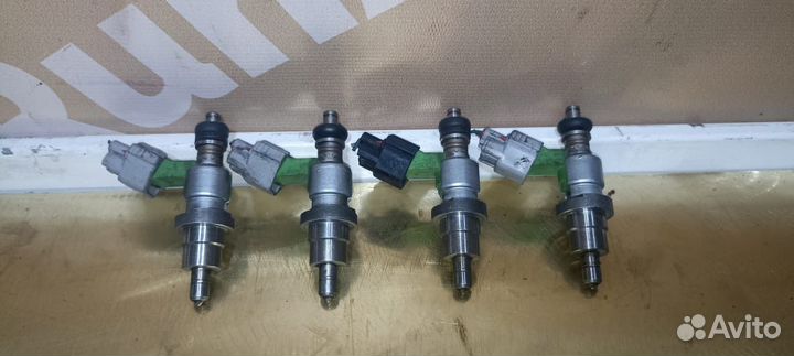 Топливная форсунка 1Az-fse 1Az fse 2AZ-FSE 2azfse