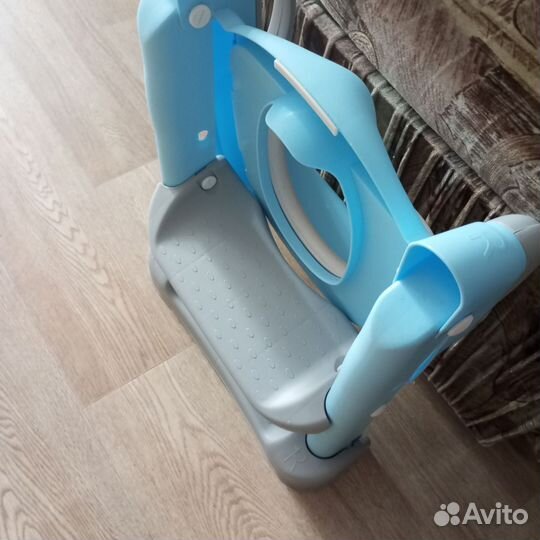 Сидушка на унитаз новая