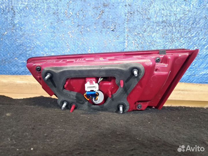 Фонарь левый внутренний Optima JF