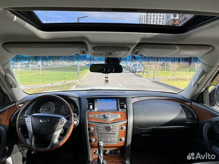 Infiniti QX80 5.6 AT, 2014, 142 358 км