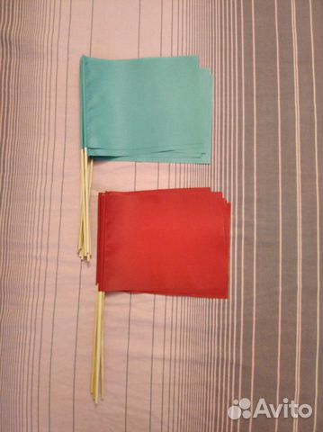 Флажки на палочках