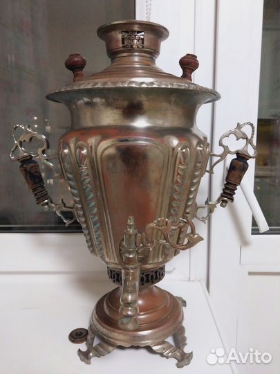 Старинный самовар