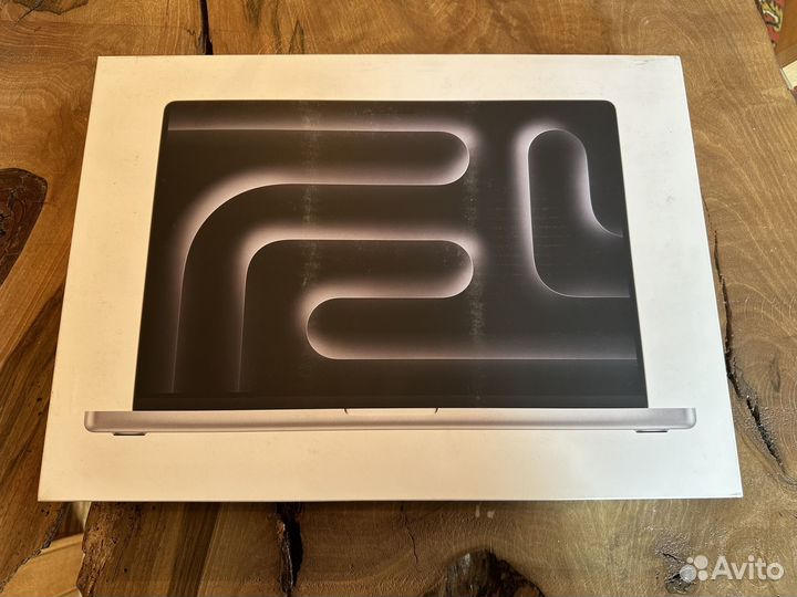 MacBook Pro 16 M3 Pro/36 GB/2 TB SSD/Silver