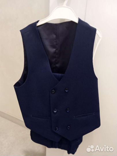 Школьный костюм для мальчика 134 140 темно-синий