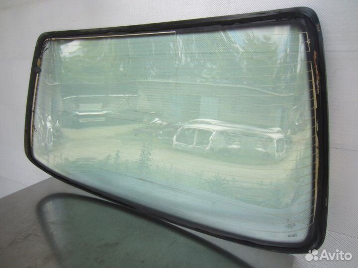 Стекло заднее Mercedes-Benz C-Class W202 1997