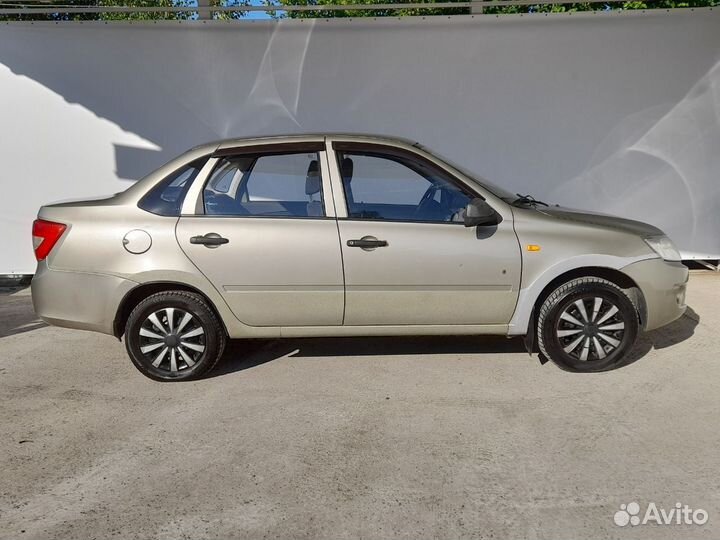 LADA Granta 1.6 МТ, 2012, 163 000 км