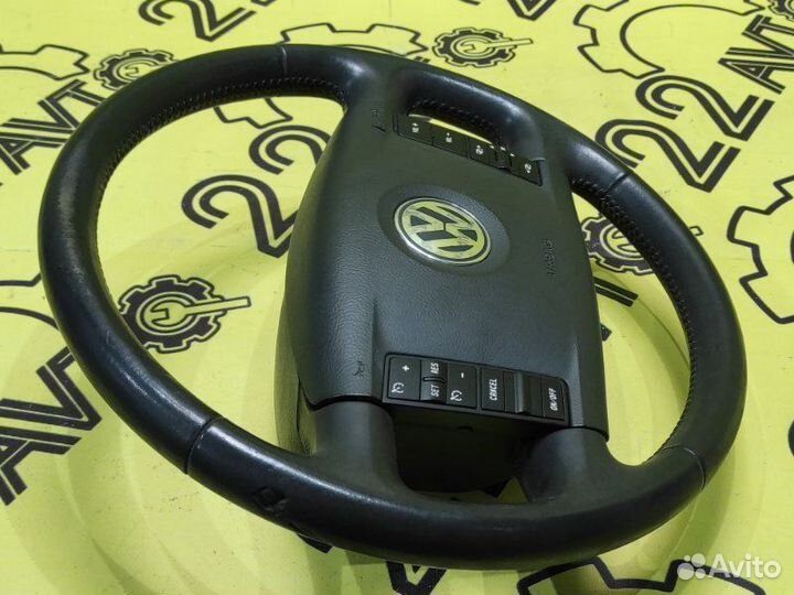Руль Volkswagen Touareg 7L 2008