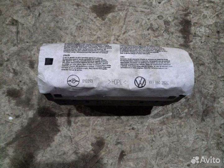 Подушка торпедо Volkswagen Pointer