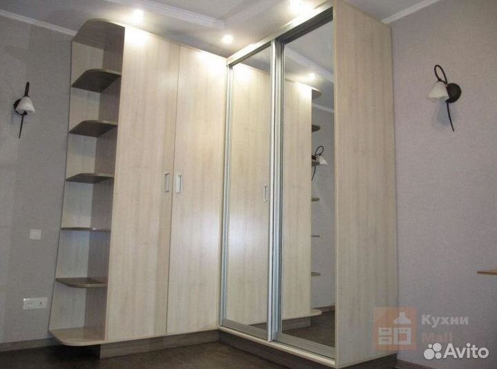 Шкаф распашной