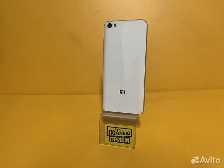 Xiaomi Mi 5, 3/32 ГБ