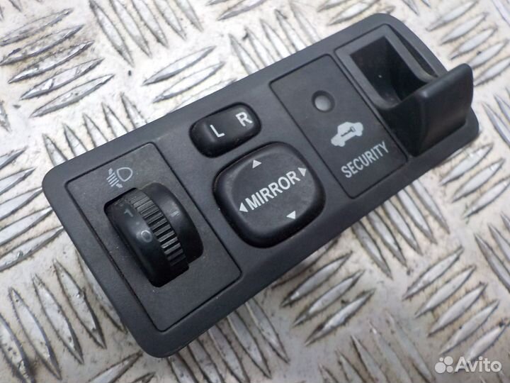 Блок управления зеркалами Toyota Corolla 2001-2006