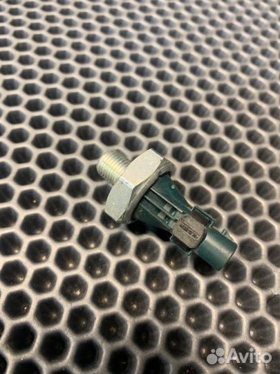 Датчик давления масла Bmw 335 Xi E92 N54 2007