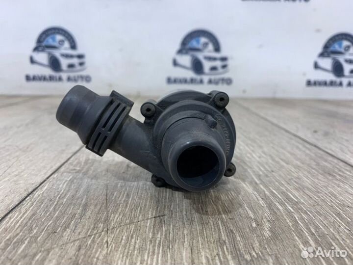 Дополнительная помпа Bmw X5 E53 M54B30 03.10.2001