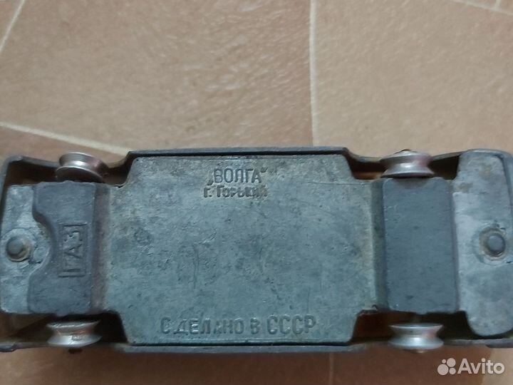 Модель автомобиля Волга газ 2410 СССР