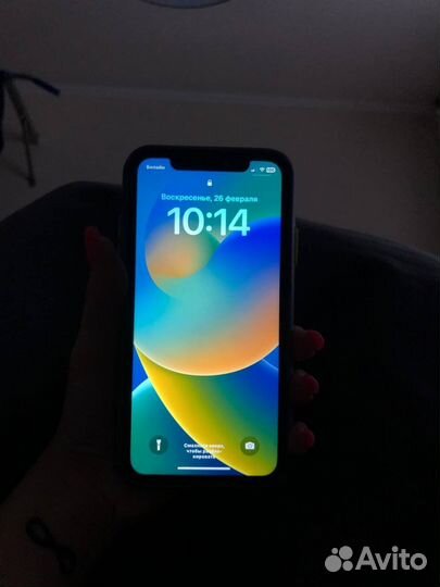 iPhone XR 64gb red