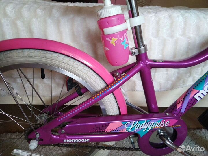 Велосипед Mongoosе для девочки от 6 до 9лет