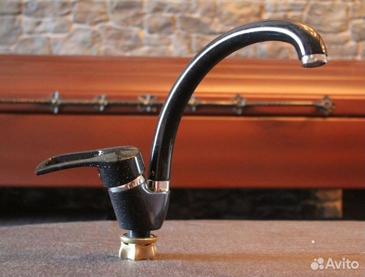 Смеситель для каменной мойки