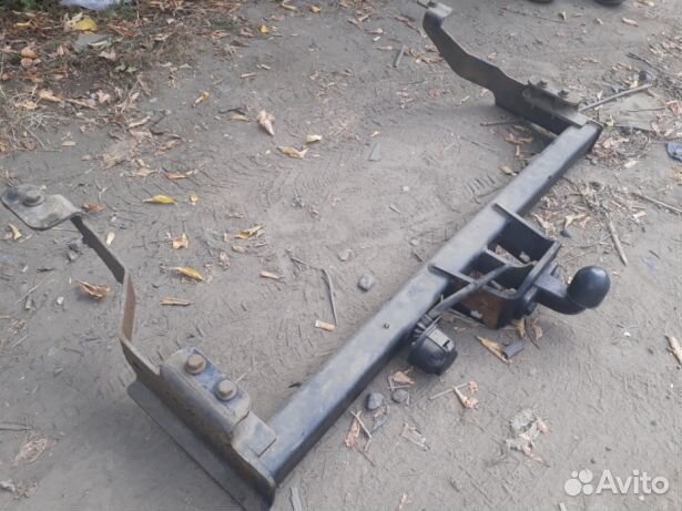 Фаркоп Vivaro Trafic