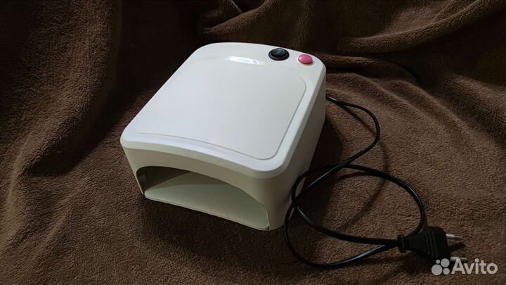 Лампа для маникюра