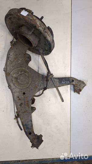 Ступица (кулак, цапфа) Toyota Hiace, 2003