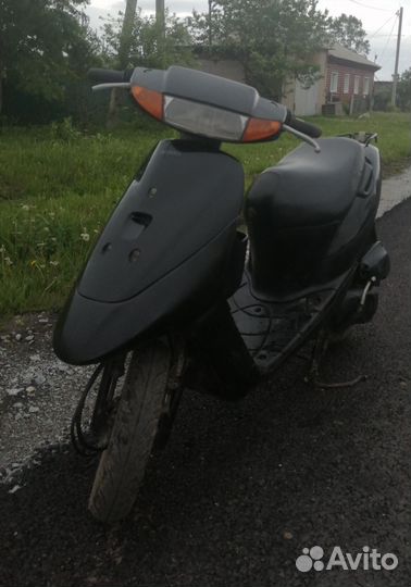 Продам скутер suzuki lets 2